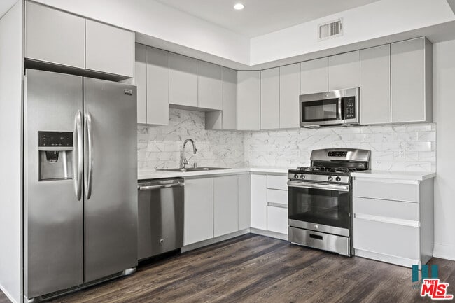 property at 11209 Richland Ave