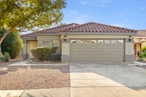 13515 W Fargo Dr in Surprise, AZ - Foto de edificio