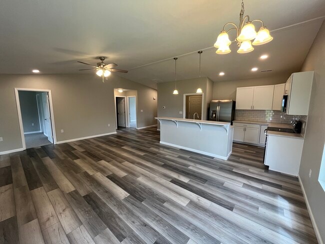 118 Burgundy Dr in Union, OH - Building Photo - Building Photo