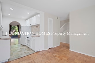 908 Lea Dr in San Rafael, CA - Foto de edificio - Building Photo