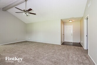 16106 David Glen Dr in Friendswood, TX - Foto de edificio - Building Photo