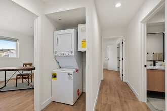 2Fifty Luxury Apartments in Lomita, CA - Building Photo - Building Photo