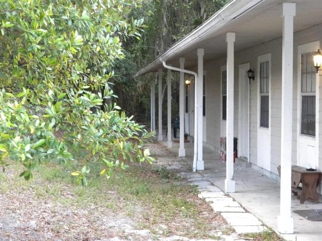 340 6th St N in Safety Harbor, FL - Building Photo - Building Photo