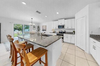 13256 Great Plns Dr in Riverview, FL - Building Photo - Building Photo