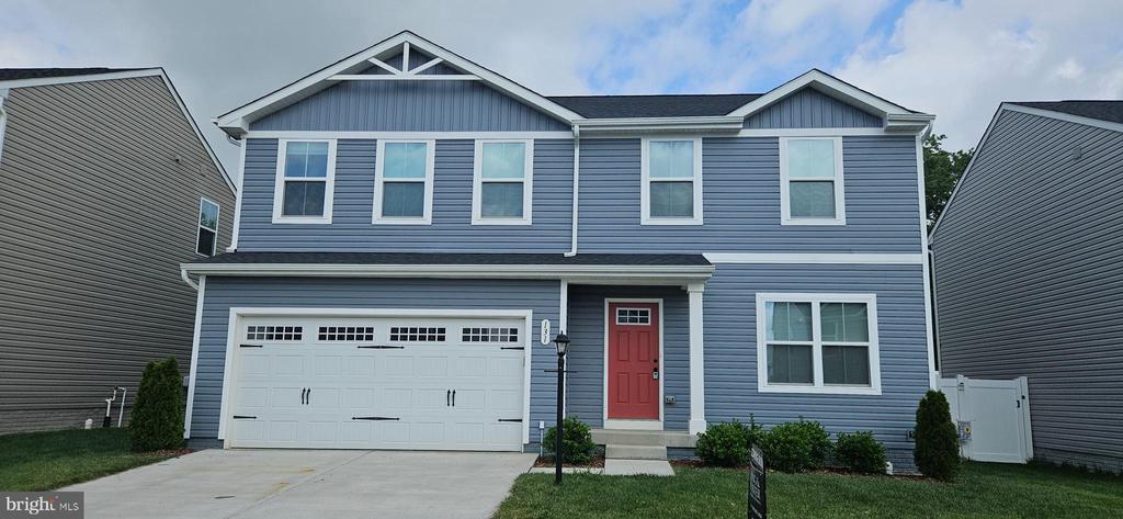 131 Birmingham Dr in Middletown, VA - Building Photo