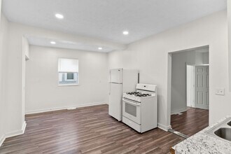 3004 Woodbridge Ave in Cleveland, OH - Building Photo - Building Photo