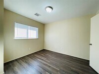 1681 Nichole Woods Dr photo'