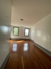 16 Lembeck Ave in Jersey City, NJ - Building Photo - Building Photo
