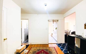 100-11-100-67 67th Rd in Queens, NY - Building Photo - Building Photo
