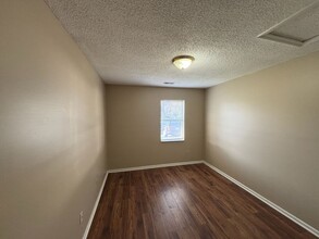 6404 Ezras Ct in Fayetteville, NC - Building Photo - Building Photo