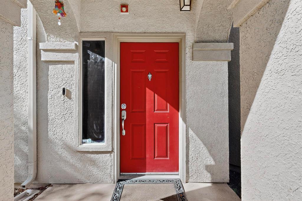 11203 Ranch to Market Rd 2222 in Austin, TX - Foto de edificio