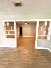 505 E Humble St in Baytown, TX - Building Photo - Building Photo