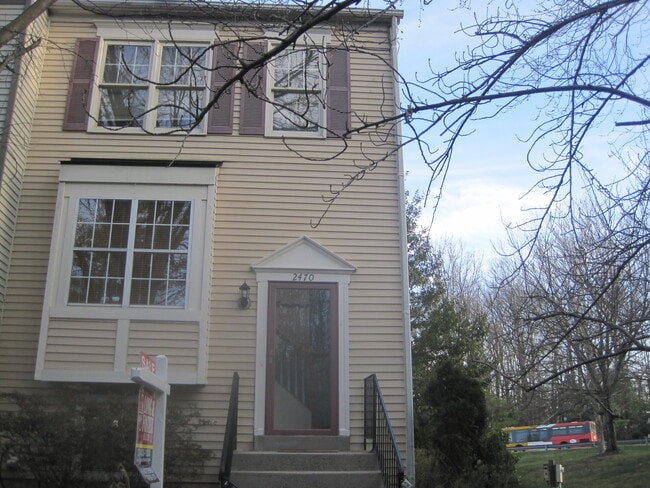2470 Ridgehampton Ct