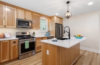 4633 Godwin Blvd in Suffolk, VA - Building Photo - Building Photo