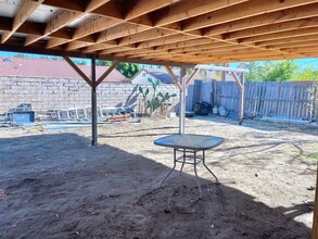 637 S Lilac Ave in Rialto, CA - Building Photo - Building Photo