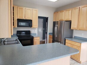 1127 Fieldstone Dr in Mebane, NC - Building Photo - Building Photo