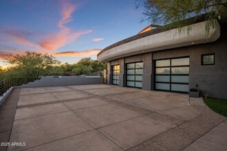 3282 E Palo Verde Dr in Paradise Valley, AZ - Building Photo - Building Photo