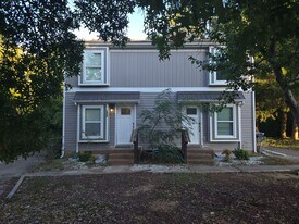 1840 Village Lake Dr in Charlotte, NC - Building Photo