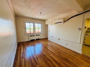 151 College Ave in Blacksburg, VA - Foto de edificio - Building Photo