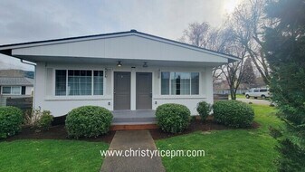 4228 337th Pl SE in Fall City, WA - Building Photo