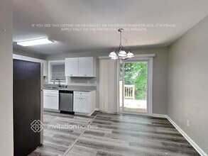 367 Dollar Mill Rd SW in Atlanta, GA - Building Photo - Building Photo