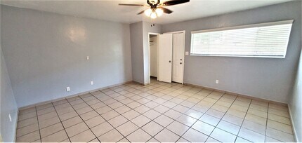 223 E Birch St in Calexico, CA - Building Photo - Building Photo