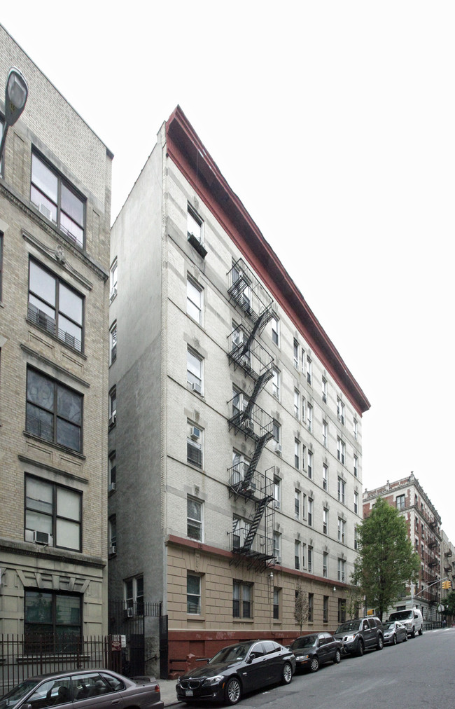 215 Audubon Ave in New York, NY - Foto de edificio - Building Photo