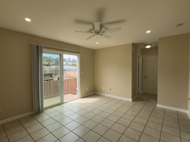 588 Millar Ave in El Cajon, CA - Building Photo - Building Photo