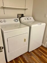 24046 Pillow Cir in Anchorage, AK - Building Photo - Building Photo