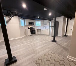 6738 N Rockwell St in Chicago, IL - Building Photo - Building Photo