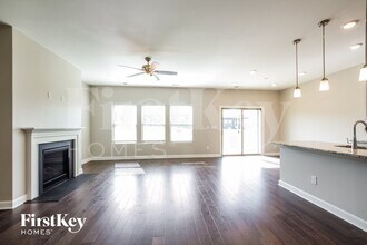 3009 Striped Maple Ct in Charlotte, NC - Foto de edificio - Building Photo