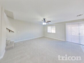 396 W Corriente Ct in San Tan Valley, AZ - Foto de edificio - Building Photo