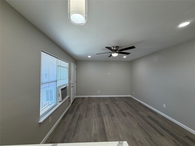 property at 3113 Arbor St