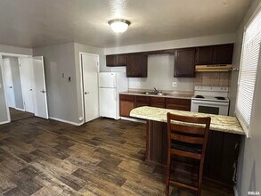 626 Market St in Pekin, IL - Building Photo - Building Photo