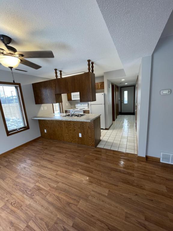 2208 18th Ave SE in Rochester, MN - Building Photo - Building Photo