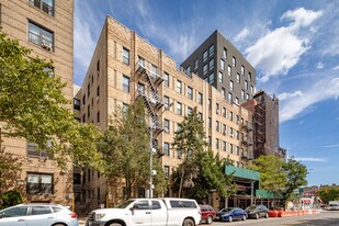 1035 Washington Ave in Brooklyn, NY - Building Photo