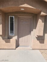 460 Rexford Dr in Henderson, NV - Building Photo