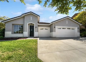 4107 Forest Highlands Cir in Corona, CA - Building Photo