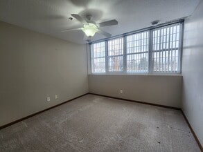 35 2nd St, Unit 22 in Proctor, MN - Building Photo - Building Photo