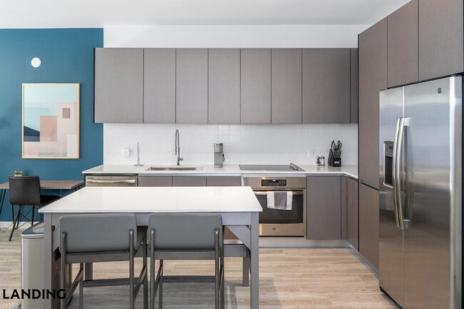 110 Zora Pl, Unit 7-217