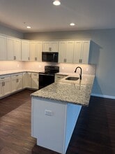 122 Cardinal Dr in Shippensburg, PA - Building Photo - Building Photo