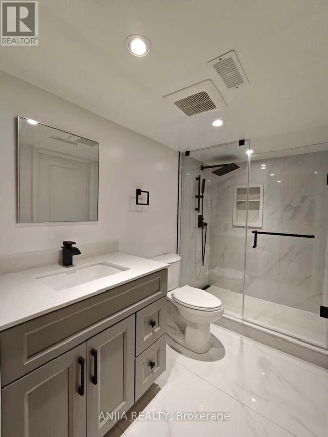 36 Sharon Lee Dr in Markham, ON - Building Photo - Building Photo