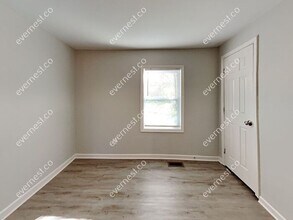 2036 Phillips Dr SE in Atlanta, GA - Building Photo - Building Photo