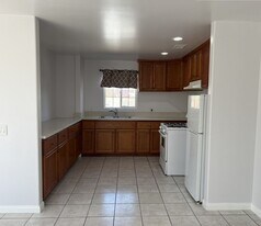 1454 Gaviota Ave in Long Beach, CA - Building Photo