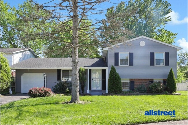 property at 2919 Heath Ct