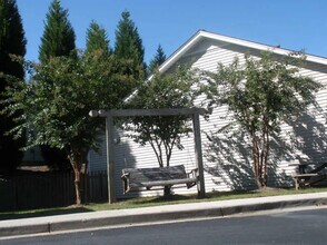 Foster Place Community in Dallas, GA - Foto de edificio - Building Photo
