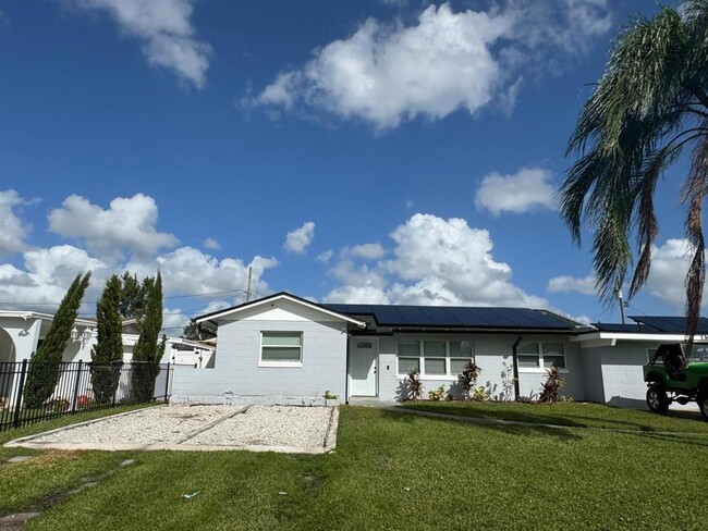 1119 Nana Ave in Orlando, FL - Building Photo - Building Photo