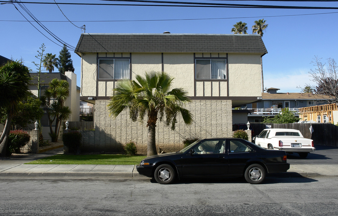 1422 Oxford St in Redwood City, CA - Building Photo