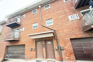 2200 Paterson Plank Rd in North Bergen, NJ - Building Photo