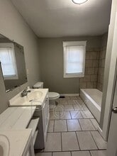 501 E Washington St in Pittsburg, KS - Building Photo - Building Photo